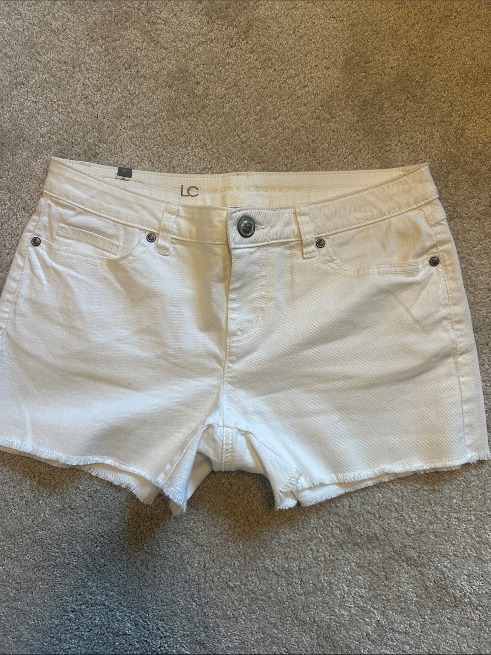 Never worn- LC Lauren Conrad White Denim Frayed Hem Shorts
